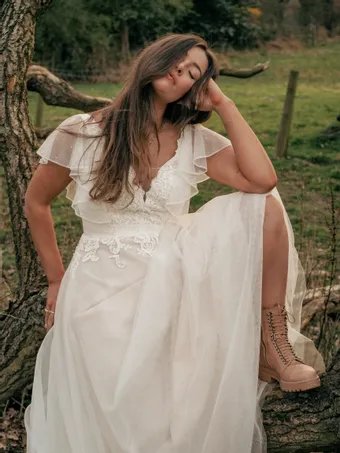 Rivers Signature collection WD122. VER #4 frontface vertical cropped thumbnail