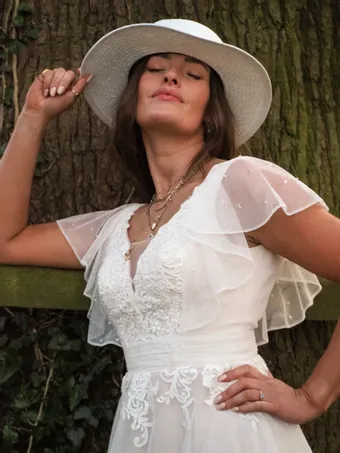 Rivers Signature collection WD122. VER #6 frontface vertical cropped thumbnail