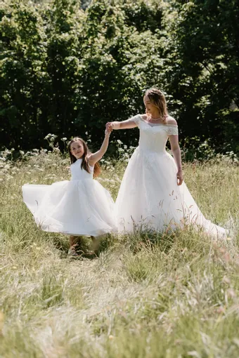 Rivers Signature collection WD132 COR #13 frontface vertical thumbnail