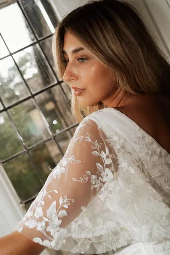 Rivers Signature collection WD137 VER #40 backface vertical cropped thumbnail