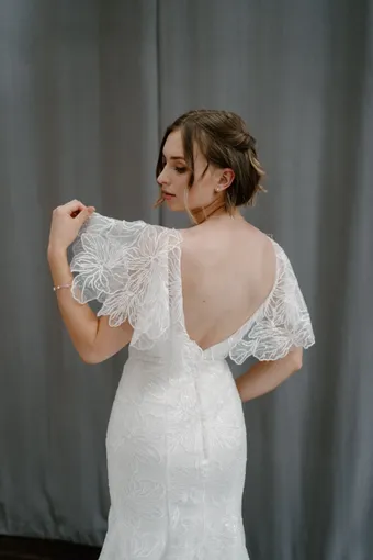 Rivers Signature collection WD139 V #36 backface vertical cropped thumbnail