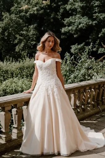 Rivers Signature collection WD147 CY #6 frontface vertical thumbnail