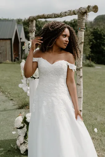 Rivers Signature collection WD147 CY #15 frontface vertical cropped thumbnail