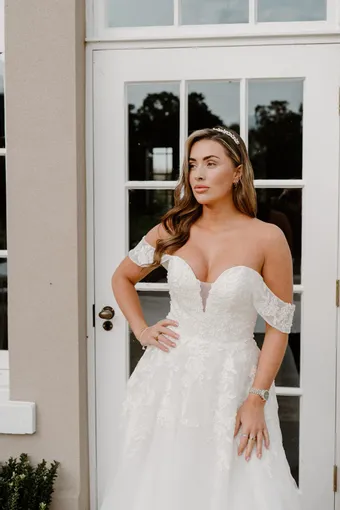 Rivers Signature collection WD148 COR #27 frontface vertical cropped thumbnail