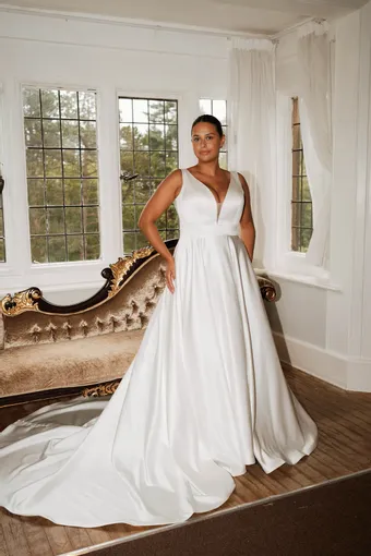 Rivers Signature collection WD149 CY #7 frontface vertical thumbnail