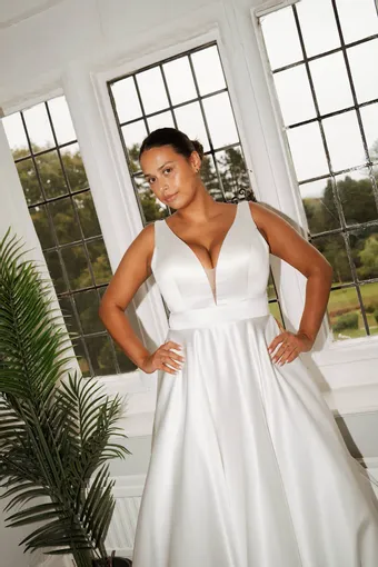 Rivers Signature collection WD149 CY #27 frontface vertical cropped thumbnail