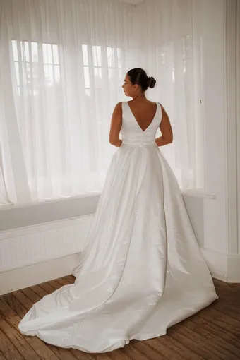 Rivers Signature collection WD149 CY #13 default backface vertical thumbnail