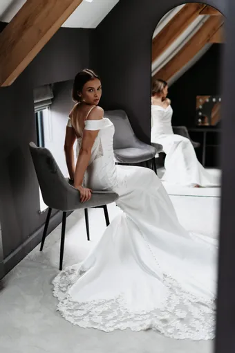 Rivers Signature collection WD151 COR #30 backface vertical thumbnail