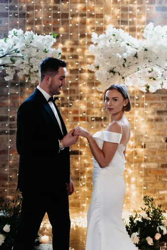 Rivers Signature collection WD151 COR #56 backface vertical cropped thumbnail