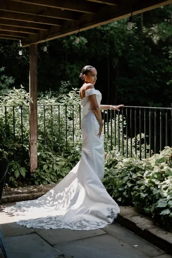 Rivers Signature collection WD151 COR #18 backface vertical thumbnail