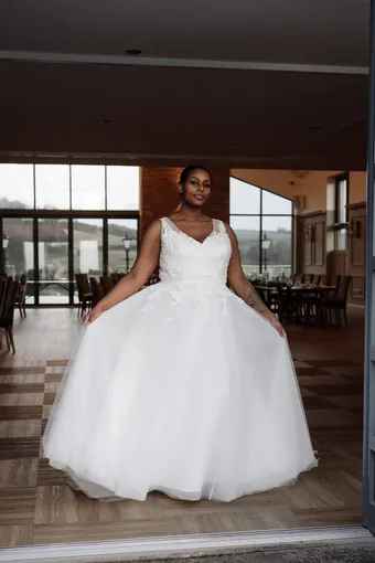 Rivers Signature collection WD152 COR #7 frontface vertical thumbnail