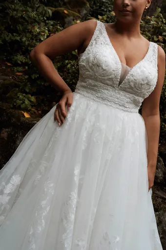 Rivers Signature collection WD157 COR #36 frontface vertical cropped thumbnail