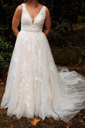 Rivers Signature collection WD157 COR #37 frontface vertical cropped thumbnail