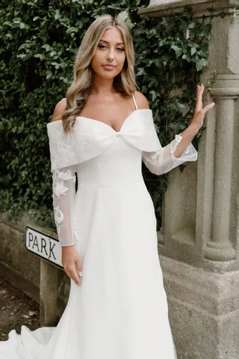 Rivers Signature collection WD162 COR #2 frontface vertical cropped thumbnail