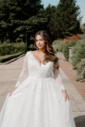 Rivers Signature collection WD166 V #12 frontface vertical cropped thumbnail