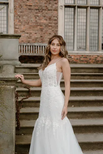 Rivers Signature collection WD169 CY #9 frontface vertical cropped thumbnail