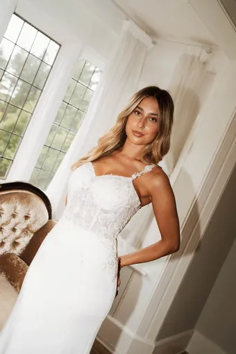 Rivers Signature collection WD172 COR #7 frontface vertical cropped thumbnail