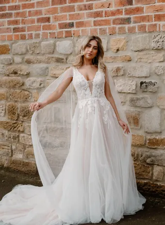 Rivers Signature collection WD177 COR #0 default frontface vertical thumbnail