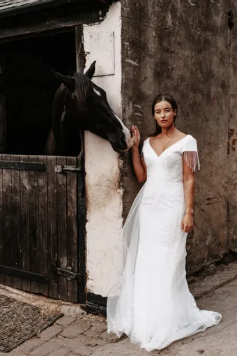 Rivers Signature collection WQO V #0 frontface vertical thumbnail