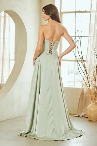 Amelia Couture Style #4053 #4 default backface vertical thumbnail