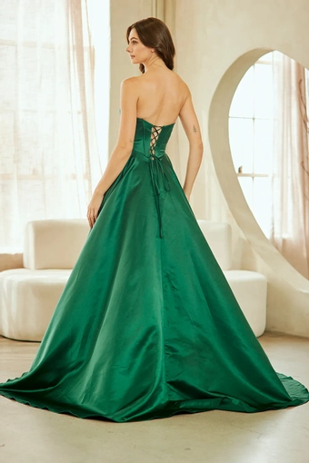 Amelia Couture Style #5080 #8 backface vertical thumbnail