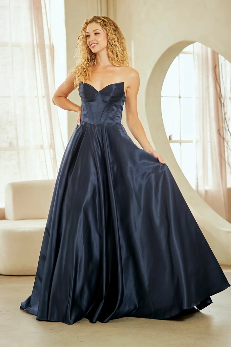 Amelia Couture Style #5080