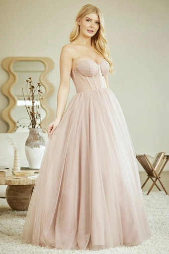 Amelia Couture 6202 #1 frontface vertical thumbnail