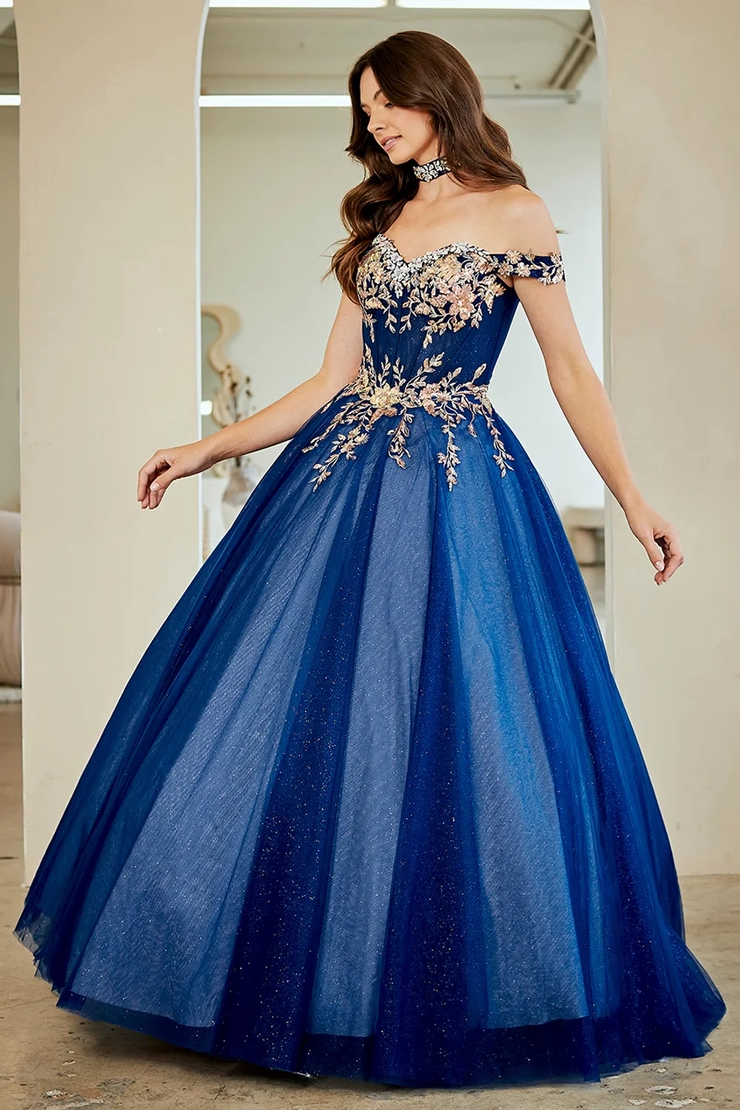 Amelia Couture Style #8063