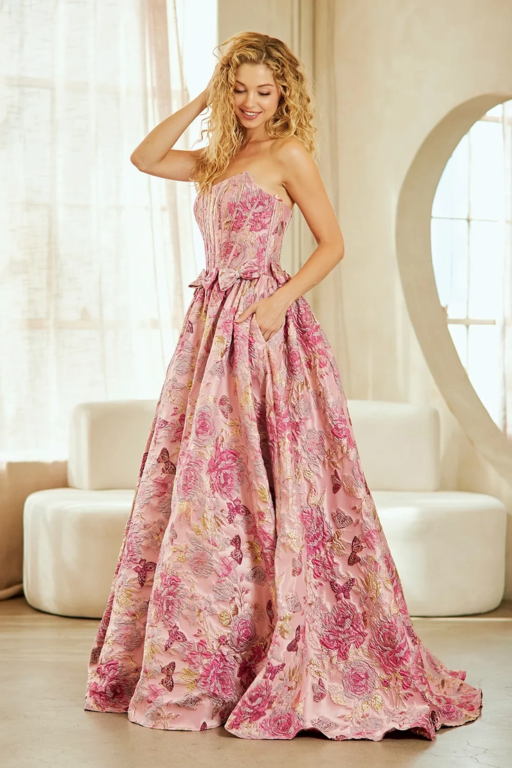 Amelia Couture Style #8068