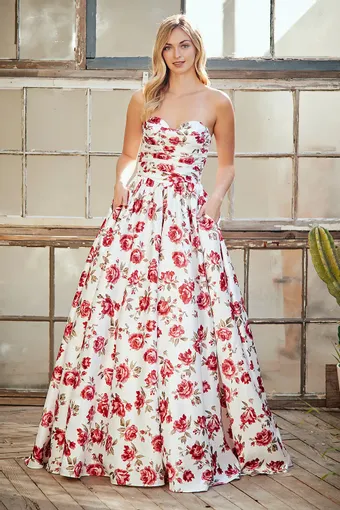 Amelia Couture Style #8070 #3 frontface vertical thumbnail