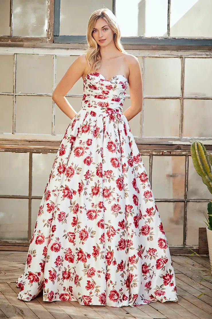 Amelia Couture Style #8070