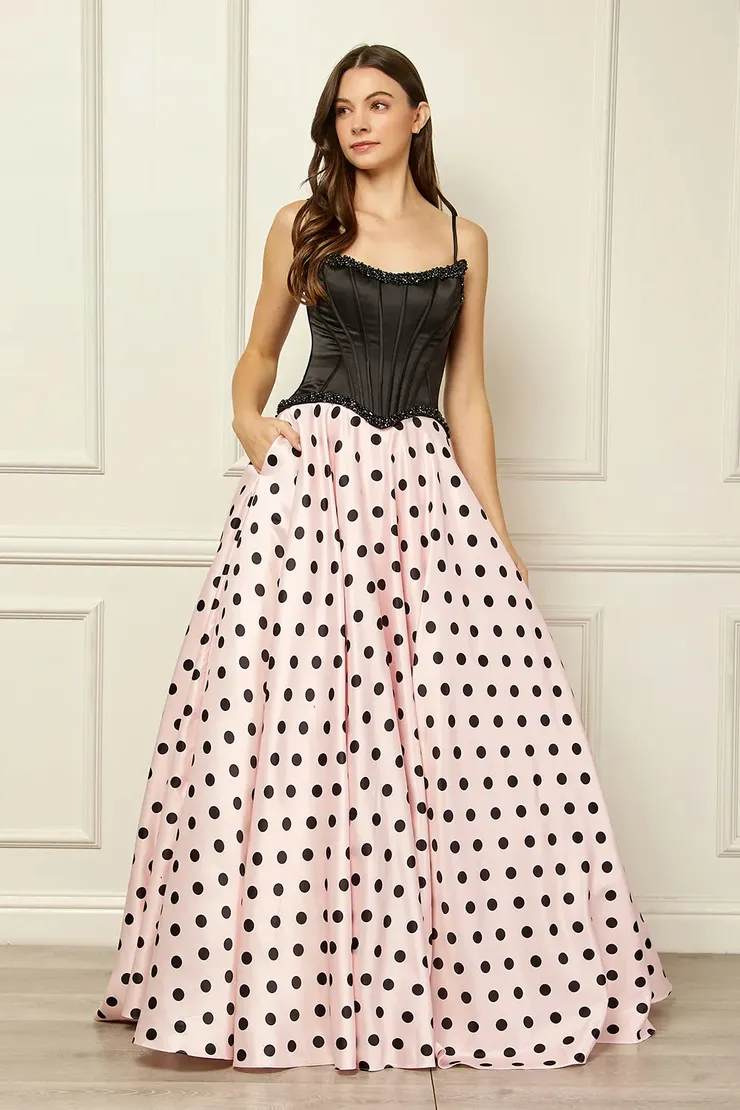 Amelia Couture Style #8071