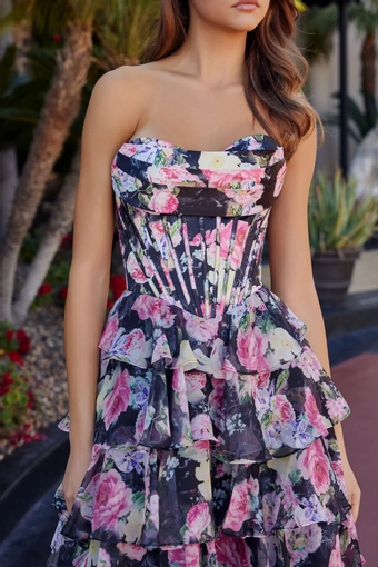 Nox Anabel Q1779 #7 frontface vertical cropped thumbnail