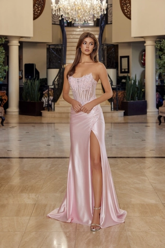 Nox Anabel R1816 #1 frontface vertical thumbnail