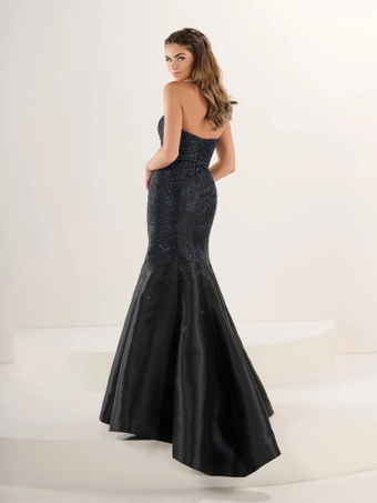 House of Wu 16297 #1 default backface vertical thumbnail