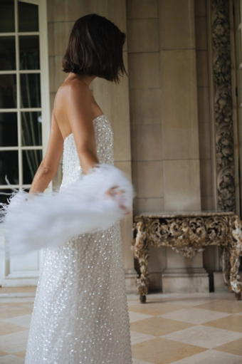 Jenny Yoo #4 vertical cropped thumbnail