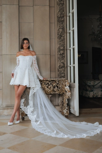 Jenny Yoo #2 frontface vertical thumbnail