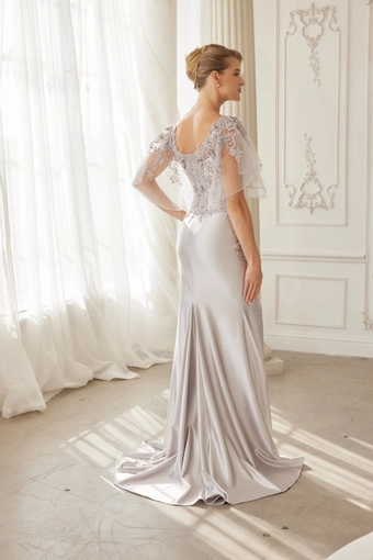 Nox Anabel ME148 #4 backface vertical thumbnail