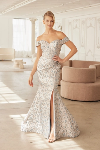 Nox Anabel MJ142 #1 frontface vertical thumbnail