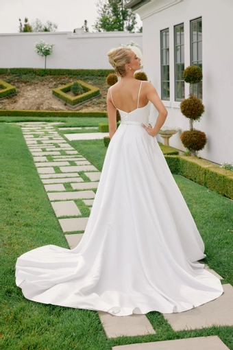 Nox Anabel JE1015 #5 backface vertical thumbnail