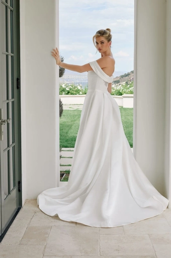 Nox Anabel JE1016 #6 backface vertical thumbnail