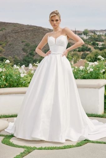 Nox Anabel JE1085 #1 frontface vertical thumbnail