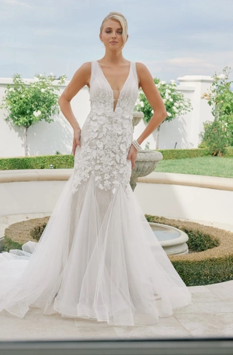 Nox Anabel JE917 #6 frontface vertical thumbnail