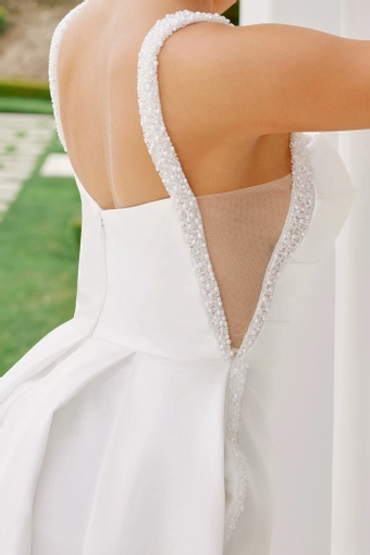 Nox Anabel JE993 #6 backface vertical cropped thumbnail