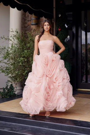 Nox Anabel JQ1037 #0 default frontface vertical thumbnail