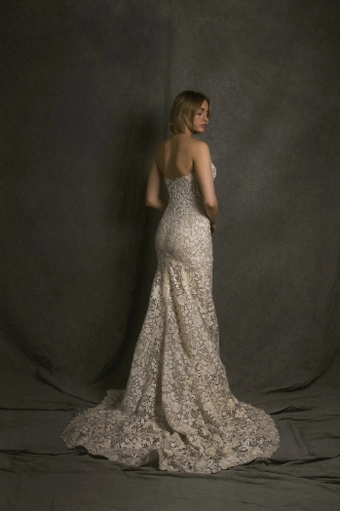 Enaura Thea #3 default backface vertical thumbnail