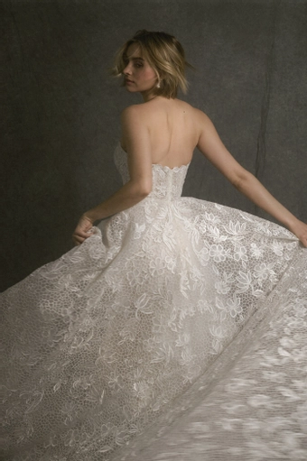 Enaura Calla #3 backface vertical cropped thumbnail