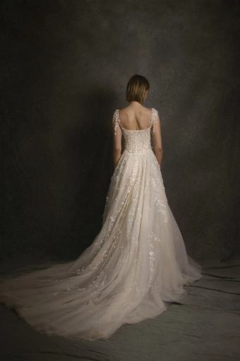 Enaura Callista #1 default backface vertical thumbnail