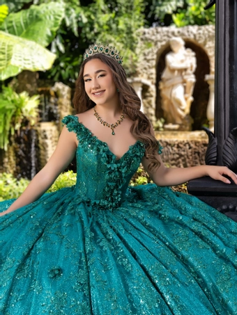 House of Wu 80006 #10 frontface vertical cropped thumbnail