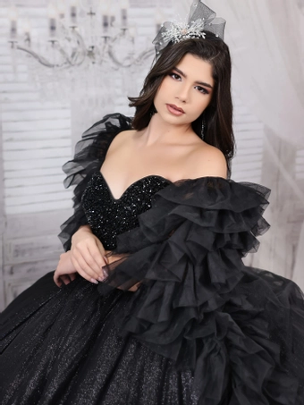 House of Wu 80022 #15 frontface vertical cropped thumbnail